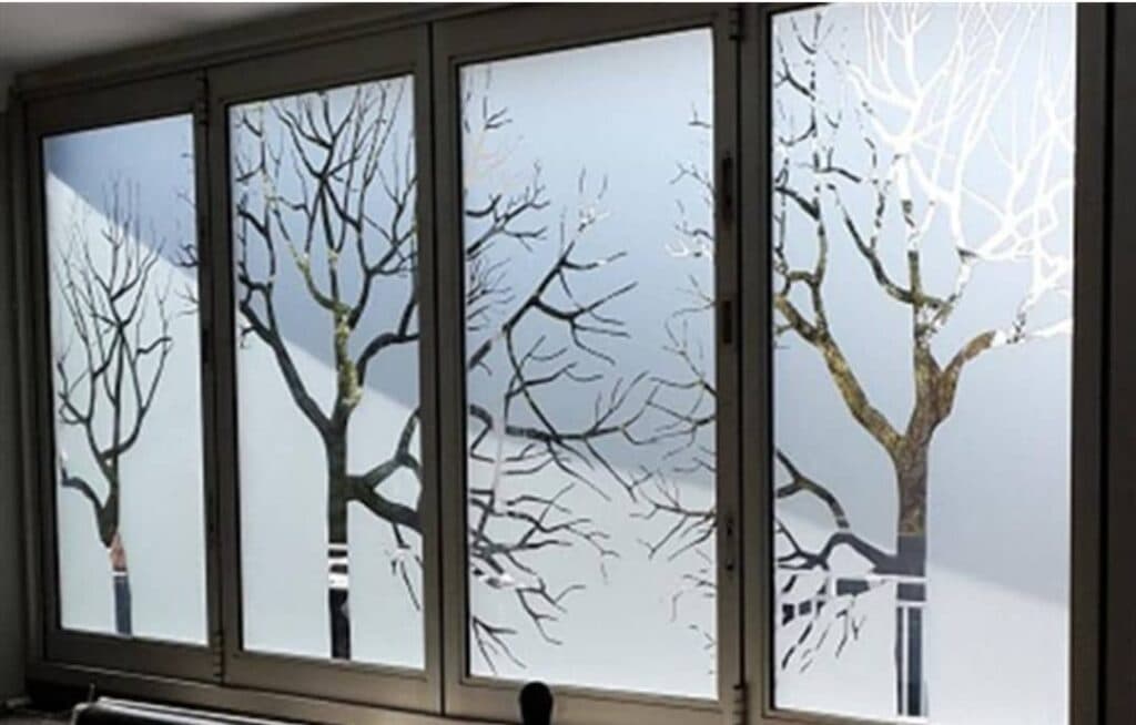 خدمات نصب و فروش کرکره برقی دوربین مداربسته و دزدگیر کلاوری در رشت گیلان