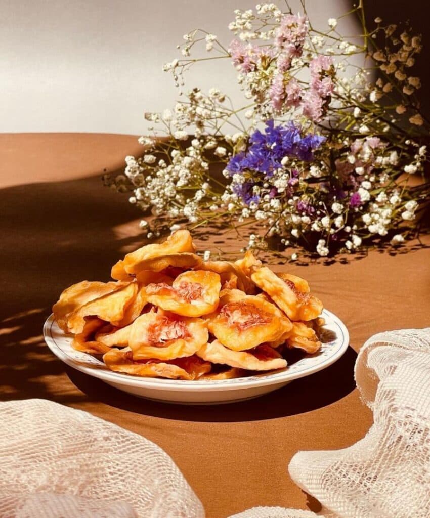 فروشگاه خشکبار بامهای طلایی در نیشابور