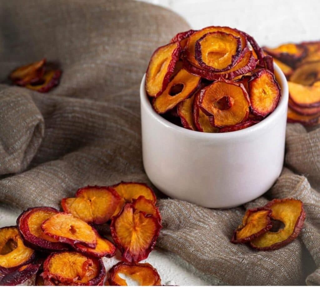 فروشگاه خشکبار بامهای طلایی در نیشابور