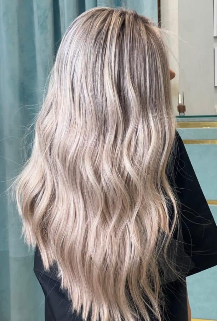 مرکز زیبایی و عروس مریم عباسی در نجف آباد اصفهان