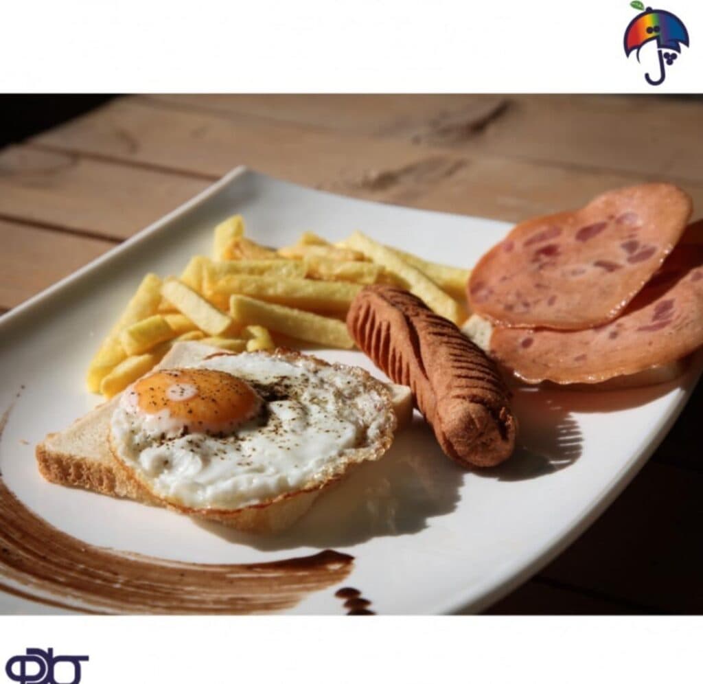 کافه رستوران چتر در یزد