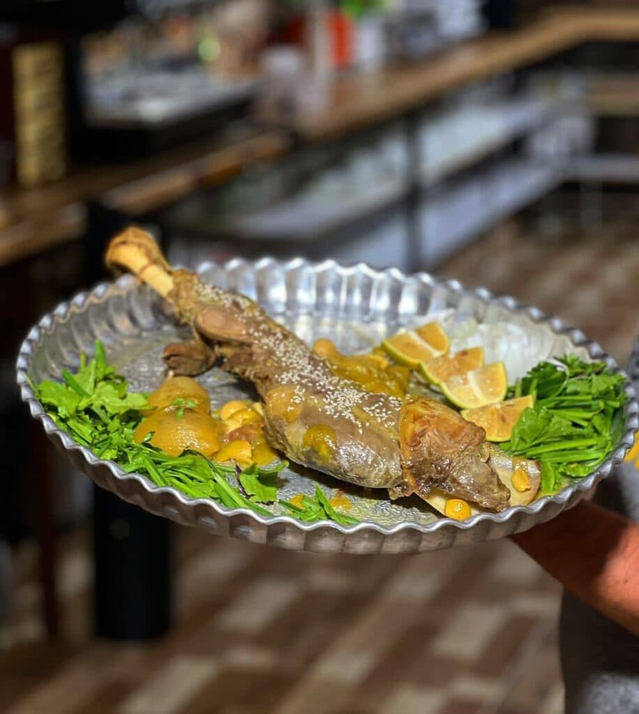 رستوران و کباب سرای ده بالا در کرمان