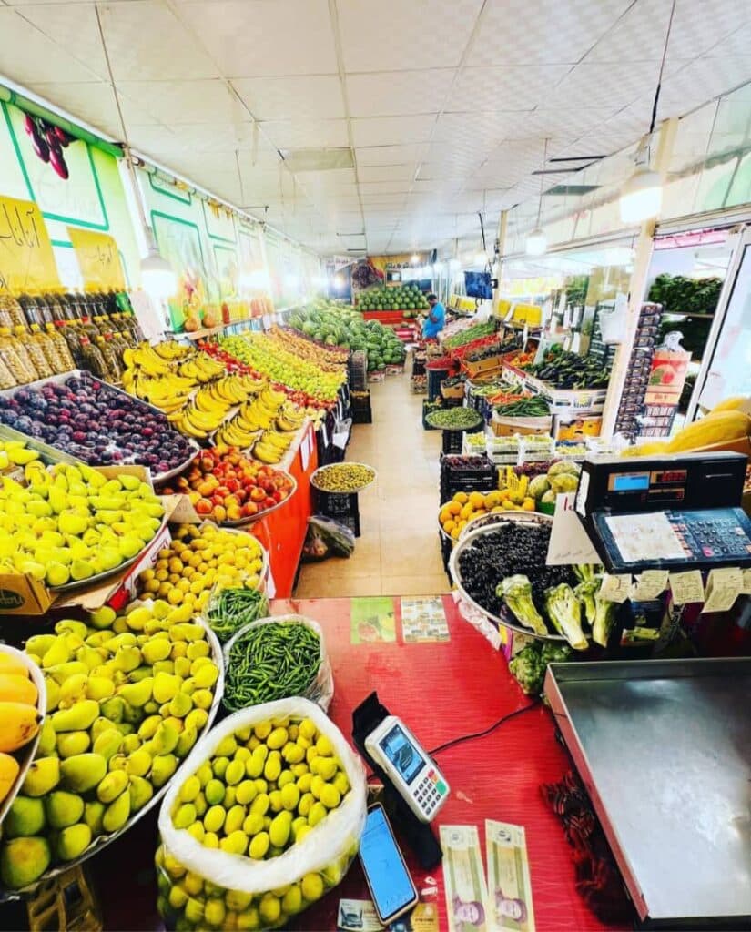 هایپر میوه بزرگ رستمی اتما در مشهد