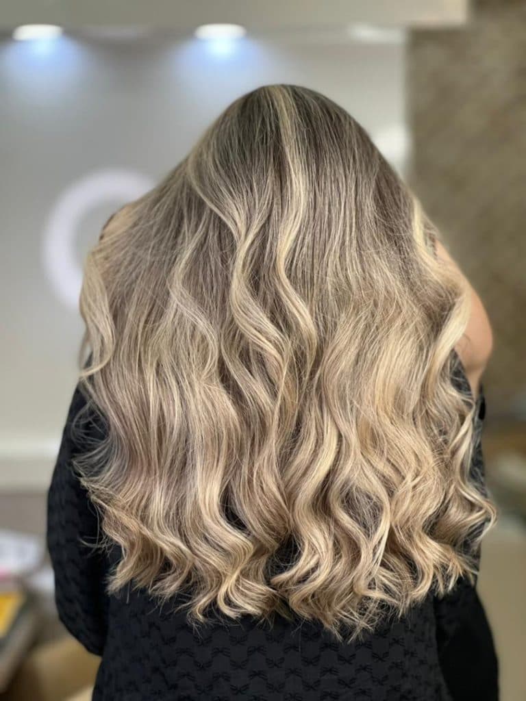 آکادمی فوق تخصصی رنگ و لایت زهرا سیف در نازی آباد تهران