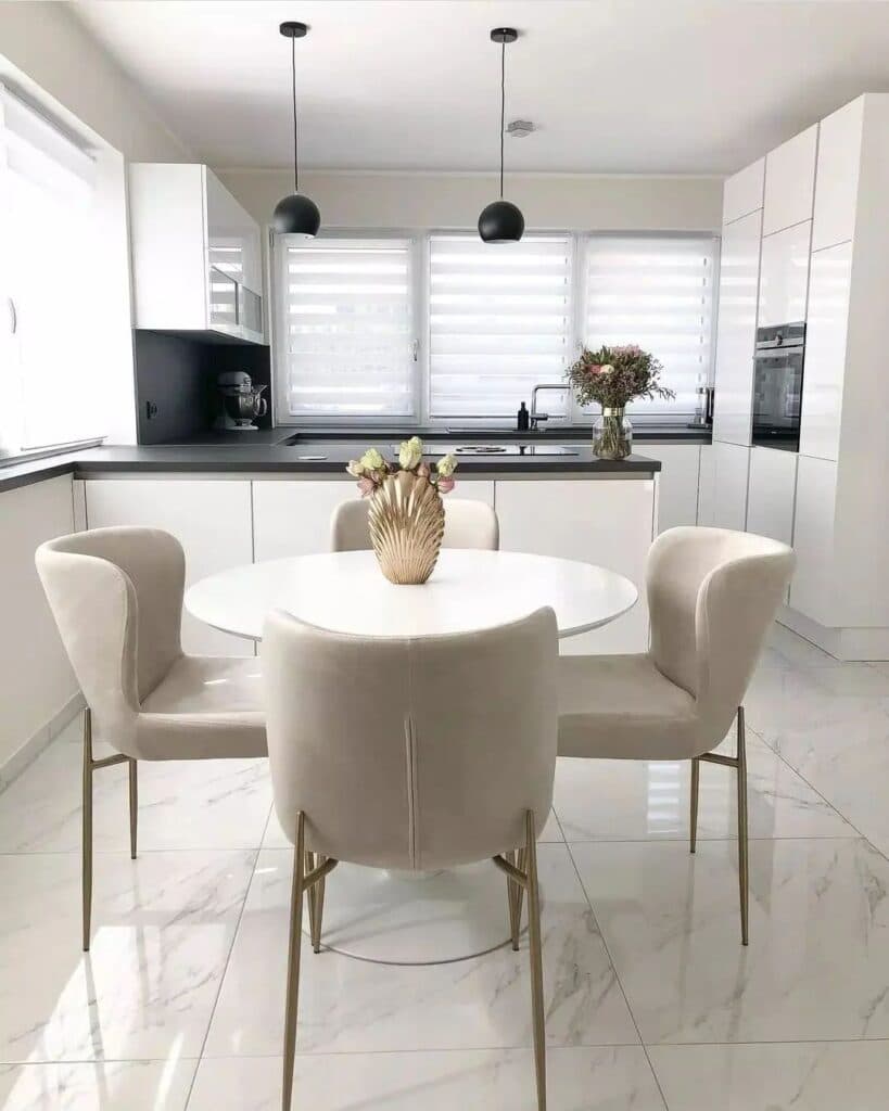 کابینت و دکوراسیون داخلی آدلان در قم