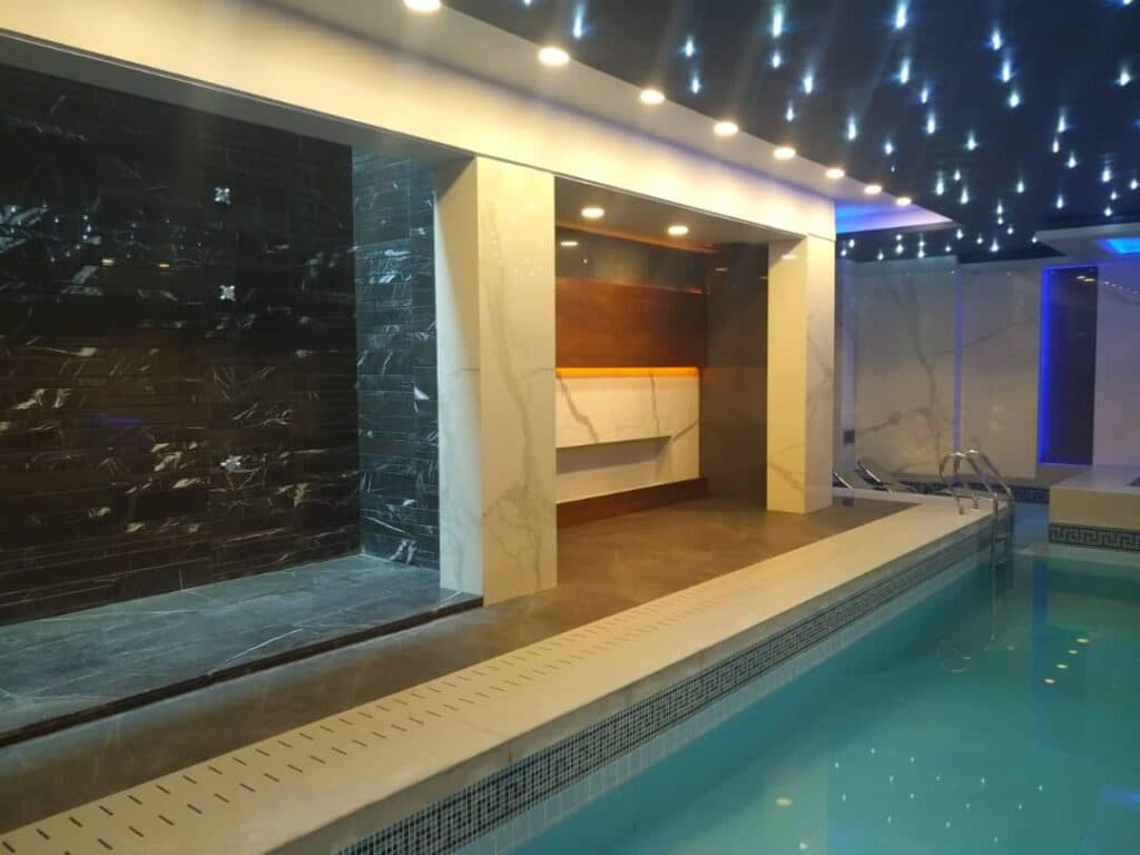 طراحی و ساخت استخر جکوزی و مجموعه ورزشی شرکت تهران سونا در گیلان