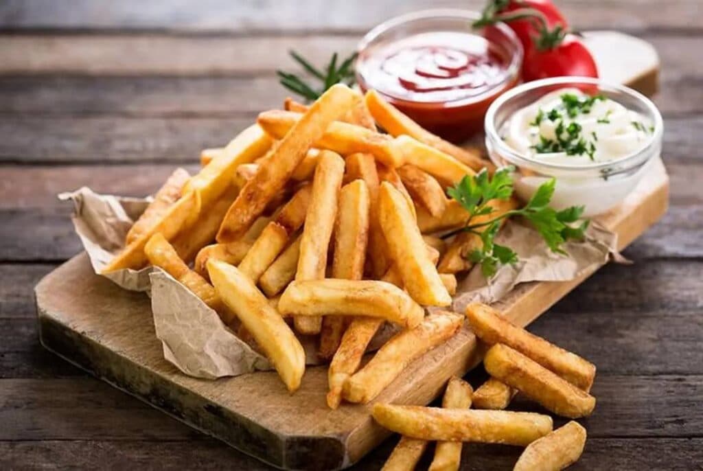 مجتمع و اقامتگاه رفاهی و گردشگری سلطانی در طبس