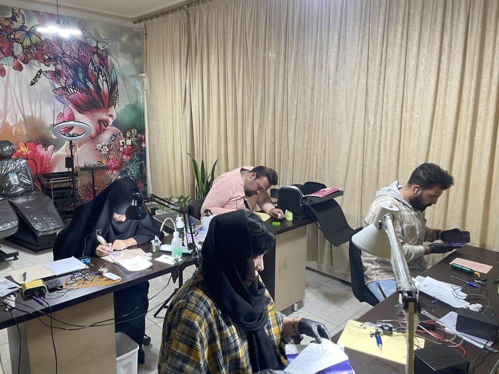 آموزش و تاتو بدن ویرا جباری تبریز