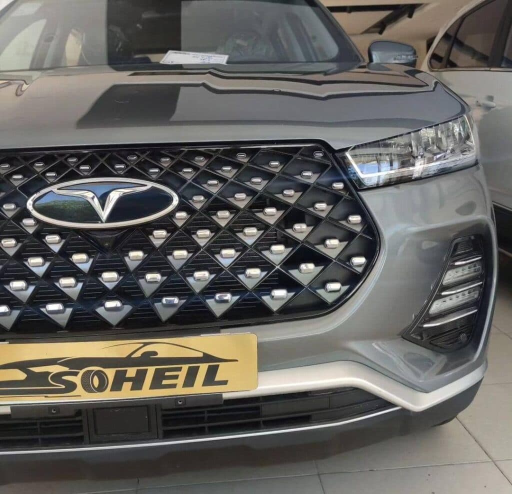 نمایشگاه خودرو سهیل در شاهین شهر اصفهان