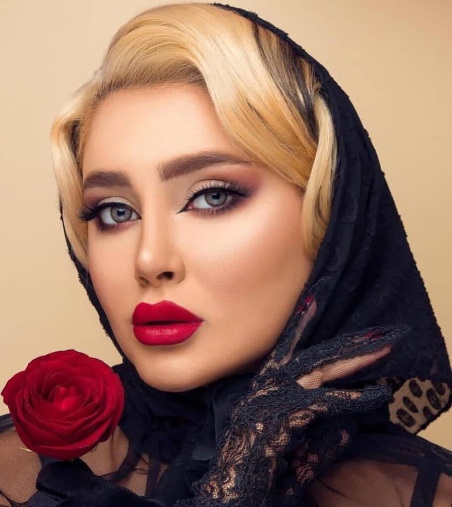 آموزش و خدمات تخصصی شینیون افسانه منتظری در سیرجان کرمان