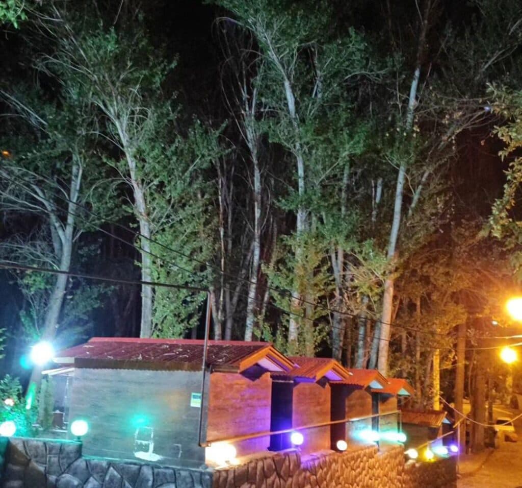 باغ رستوران و اقامتگاه برکه همدان