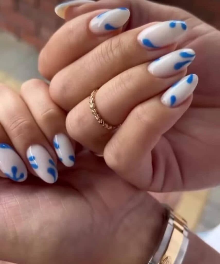 مرکز تخصصی ناخن مانترا در مرزداران تهران