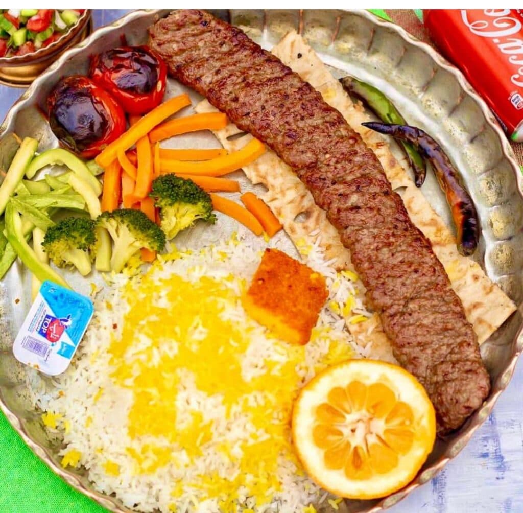 سفره خانه سنتی ال سون در اسلامشهر تهران