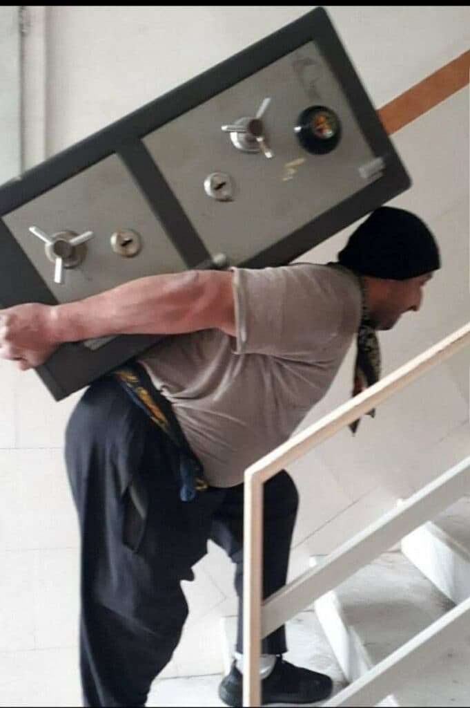 خدمات حمل و نقل و باربری نورالدین خانزاده در شهریار کرج