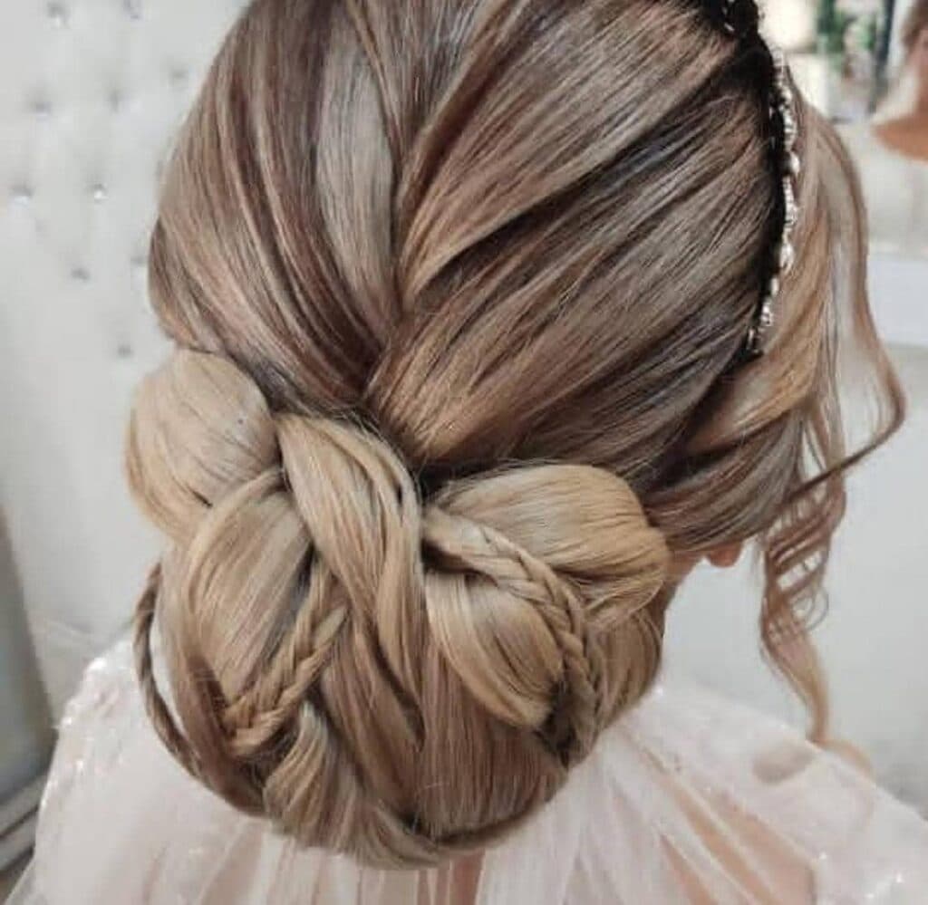 سالن زیبایی گل پر در کرمان