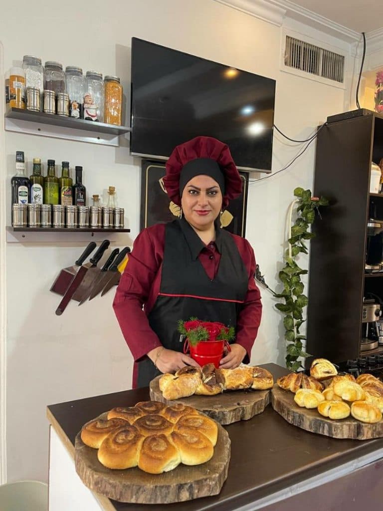 آموزشگاه آشپزی و شیرینی پزی ویلانی در شهران شمالی تهران