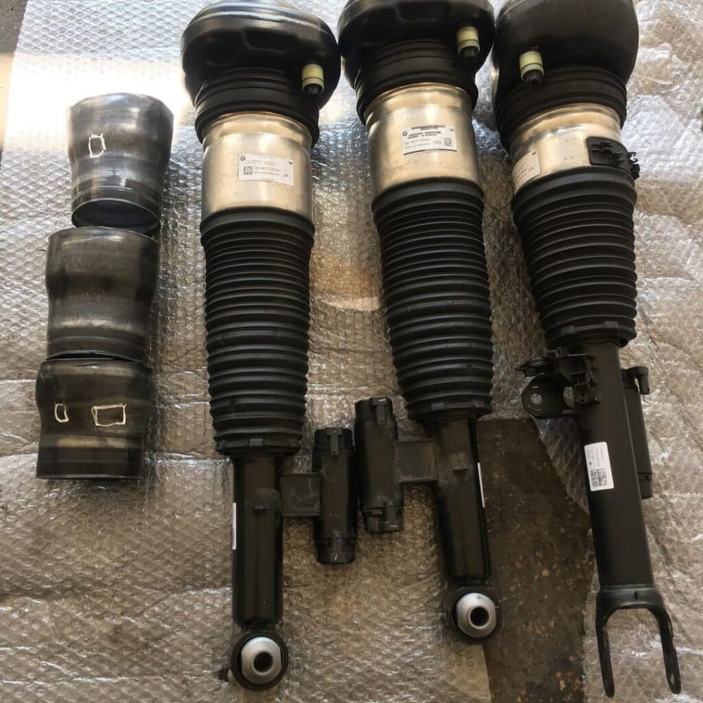 مرکز فوق تخصصی تعمیر و شارژ کمک فنر ایرانی و خارجی کاوه در قزوین