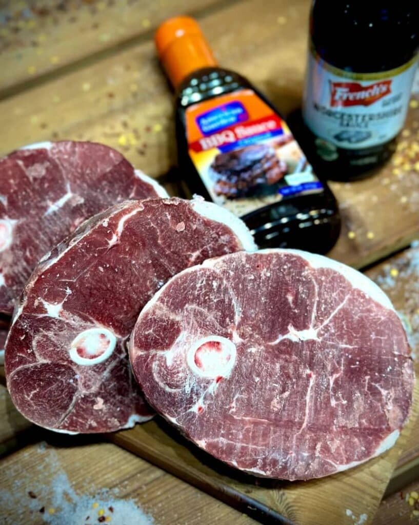 مرکز تخصصی پخش و فروش عمده و خرده گوشت و مرغ گاوینو در یزد