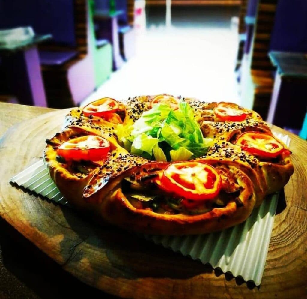 فست فود پیراشکی چی در بیرجند