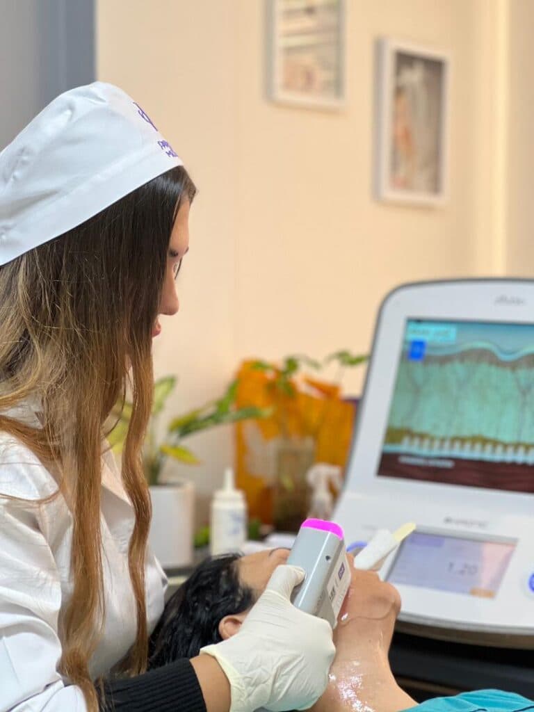 سالن زیبایی سیمروی Simroye در عفیف آباد شیراز