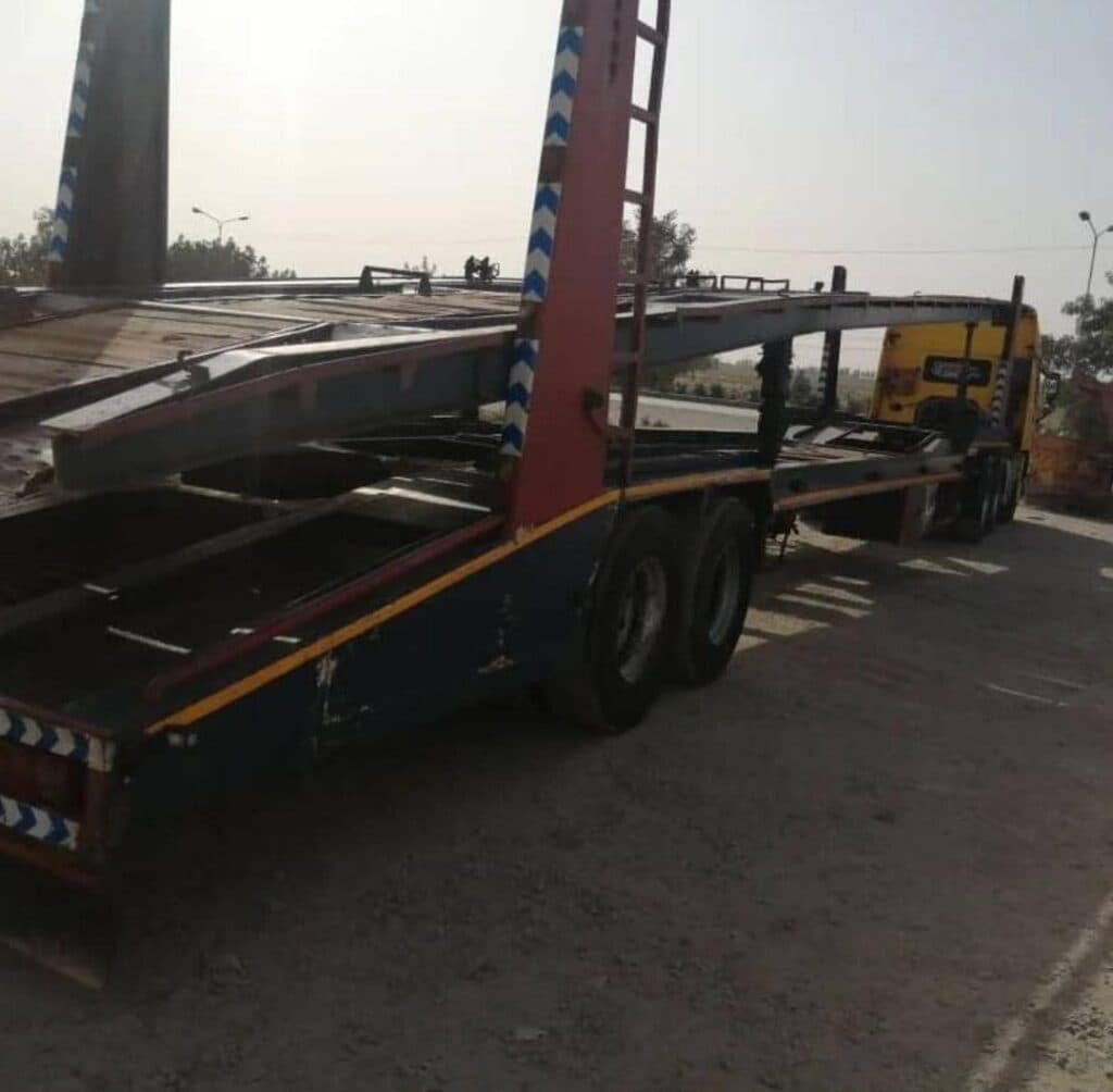 نمایشگاه ماشین سنگین و کامیون اسماعیل در نیشابور