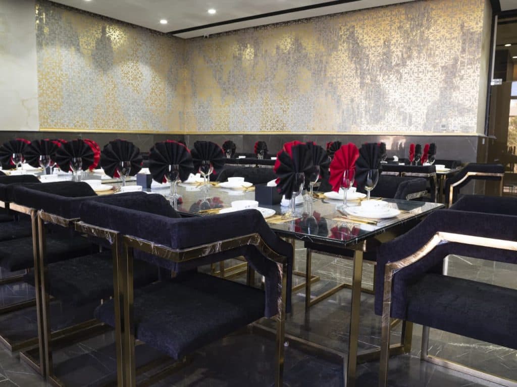 مجموعه رستوران های شاندیز شاذ در یزد