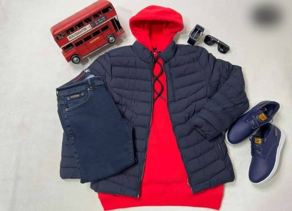 فروشگاه پوشاک اسپرت و مجلسی مردانه و زنانه رز در اراک