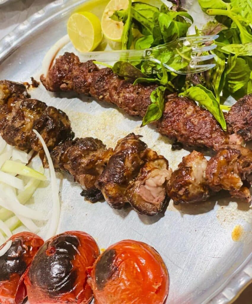 کباب بناب و کبابسرای سینا در ایذه