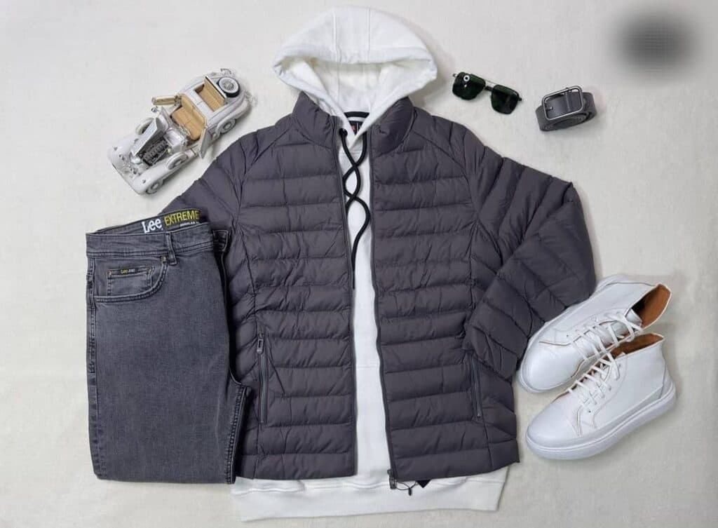 فروشگاه پوشاک اسپرت و مجلسی مردانه و زنانه رز در اراک