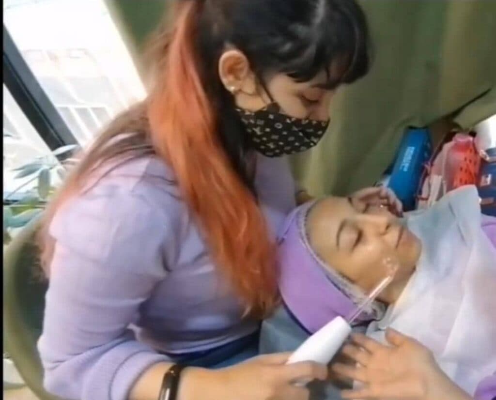 سالن زیبایی سمانه در پردیس