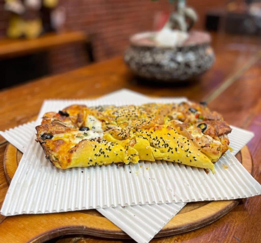 فست فود کارینو در صدرا شیراز