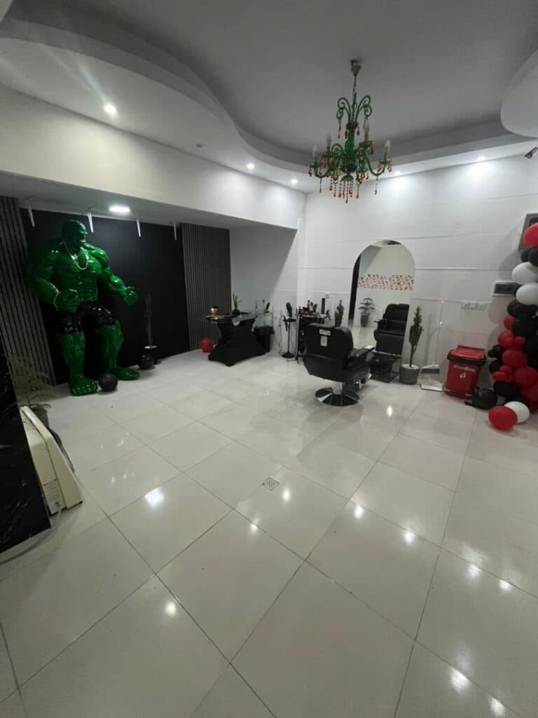 آکادمی تخصصی و پیرایش مردانه آزاد در مهرشهر کرج