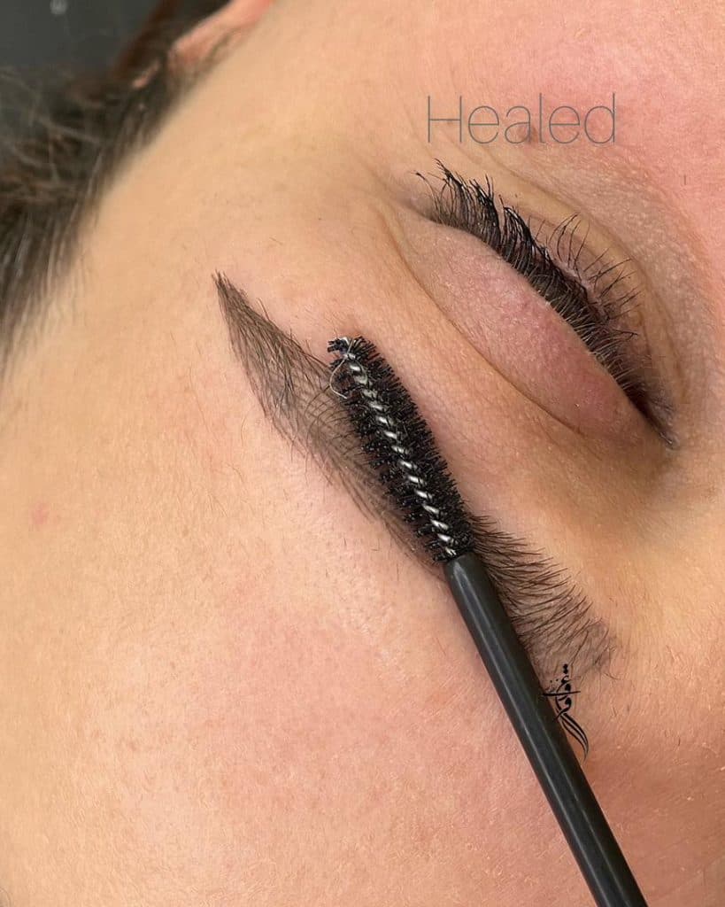 مرکز تخصصی آرایش دائم فروغ نظری در رشت