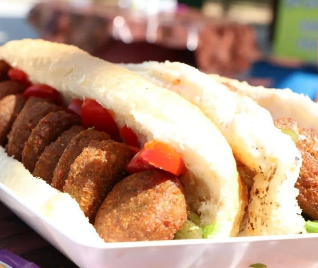 فست فود و فلافل فلفل در سمنان