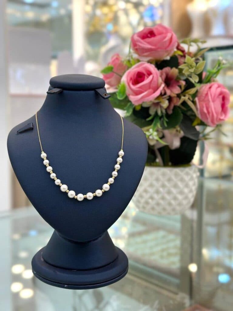 جواهری رز در قشم