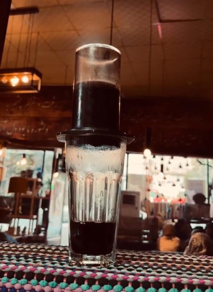 کافه کلبه چوبی در تبریز