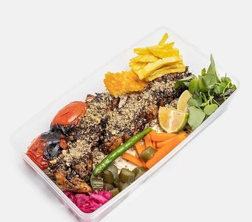 رستوران بیرون بر کریمی در هروی تهران