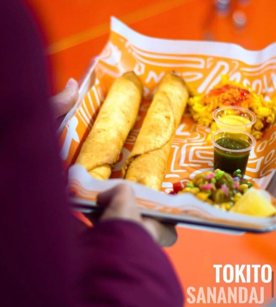 فست فود آراد در سنندج