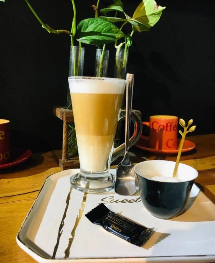 کافه فست فود اعیانی در کرمان