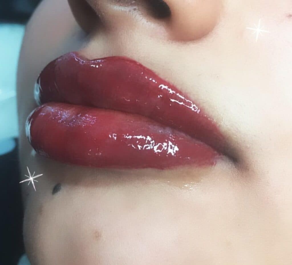 سالن زیبایی شیوانا در بم