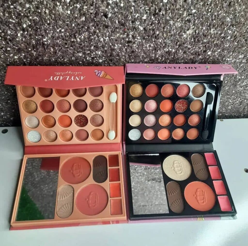 تولید و فروش لوازم آرایشی و مراقبت پوستی نایس بیوتی در بانه