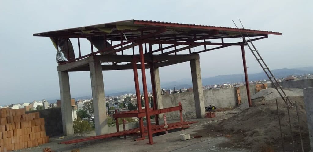 ساخت کلبه سوئیسی و خدمات ساختمانی یوسف تورانی در ساری