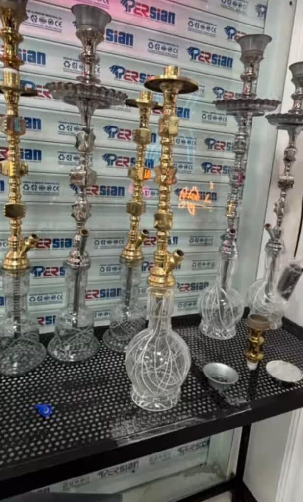 کافه ایفل در کرمان