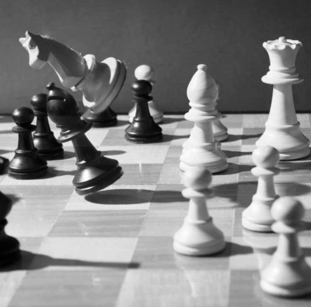 آموزش شطرنج آنلاین حرفه ای کودکان و بزرگسالان مرتاضیان در کرج