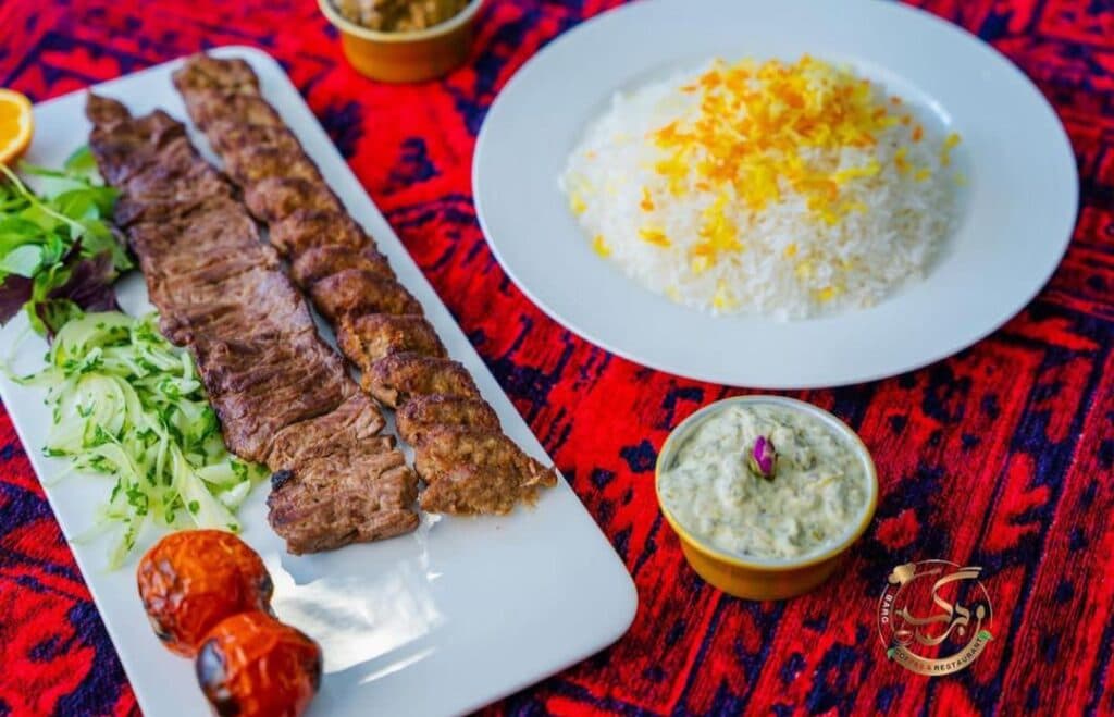 کافه رستوران برگ در سنندج