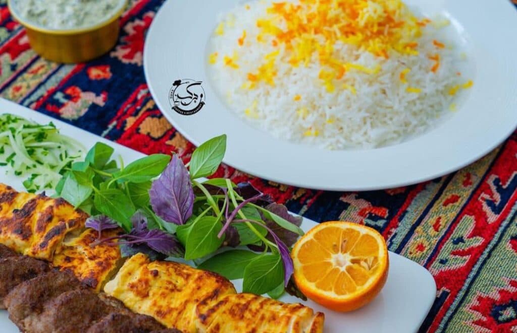 کافه رستوران برگ در سنندج