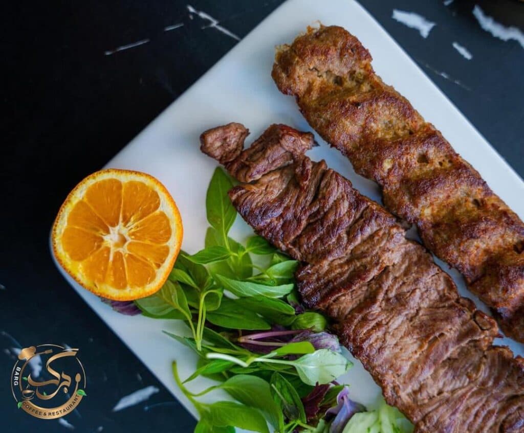 کافه رستوران برگ در سنندج