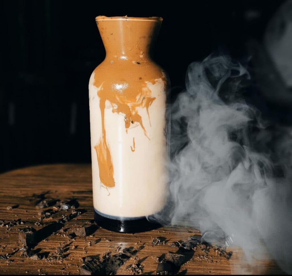 مجموعه تفریحی و سالن بیلیارد فانلند در ماهشهر