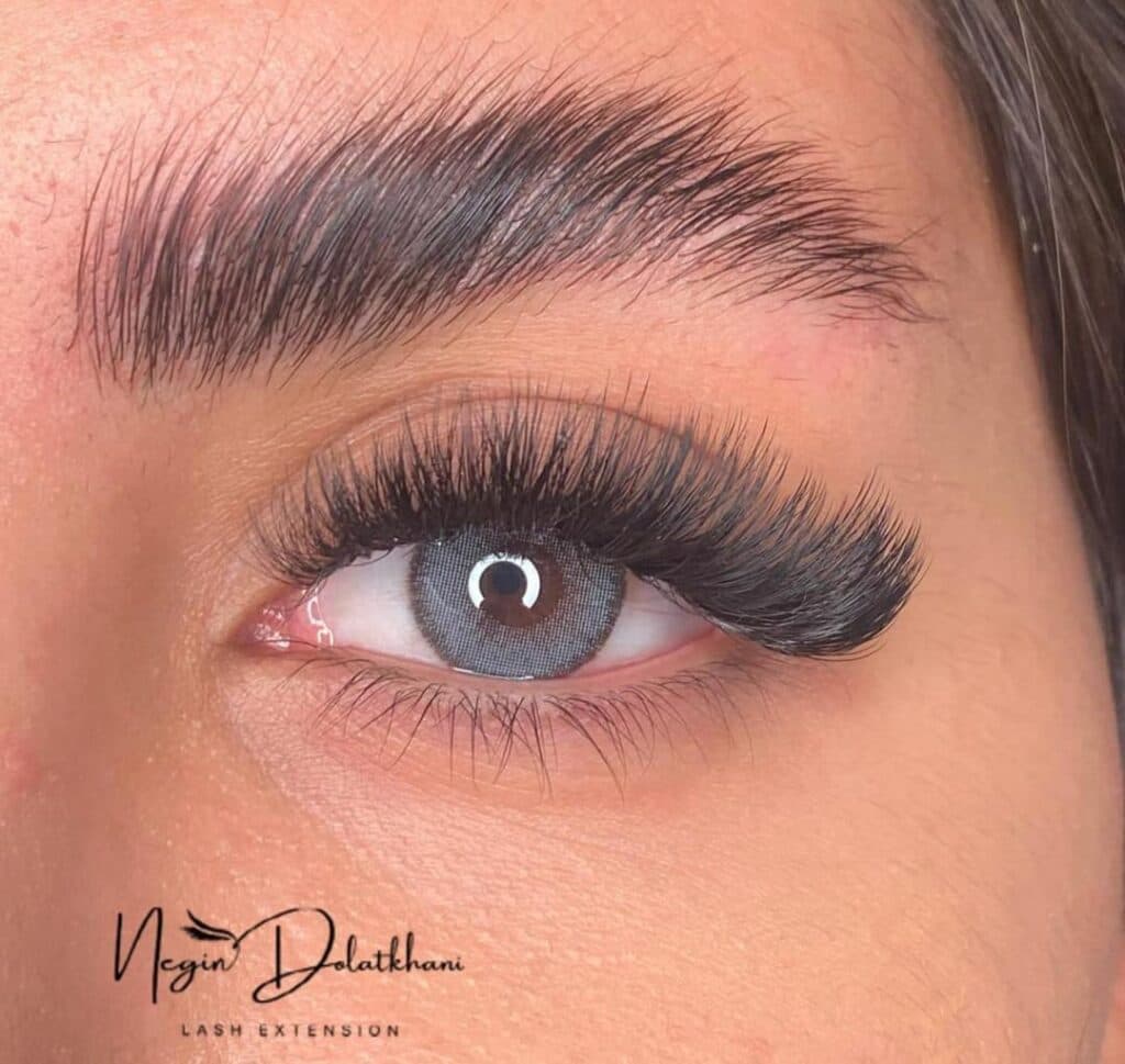 سالن زیبایی و آکادمی تخصصی آوان در كرج