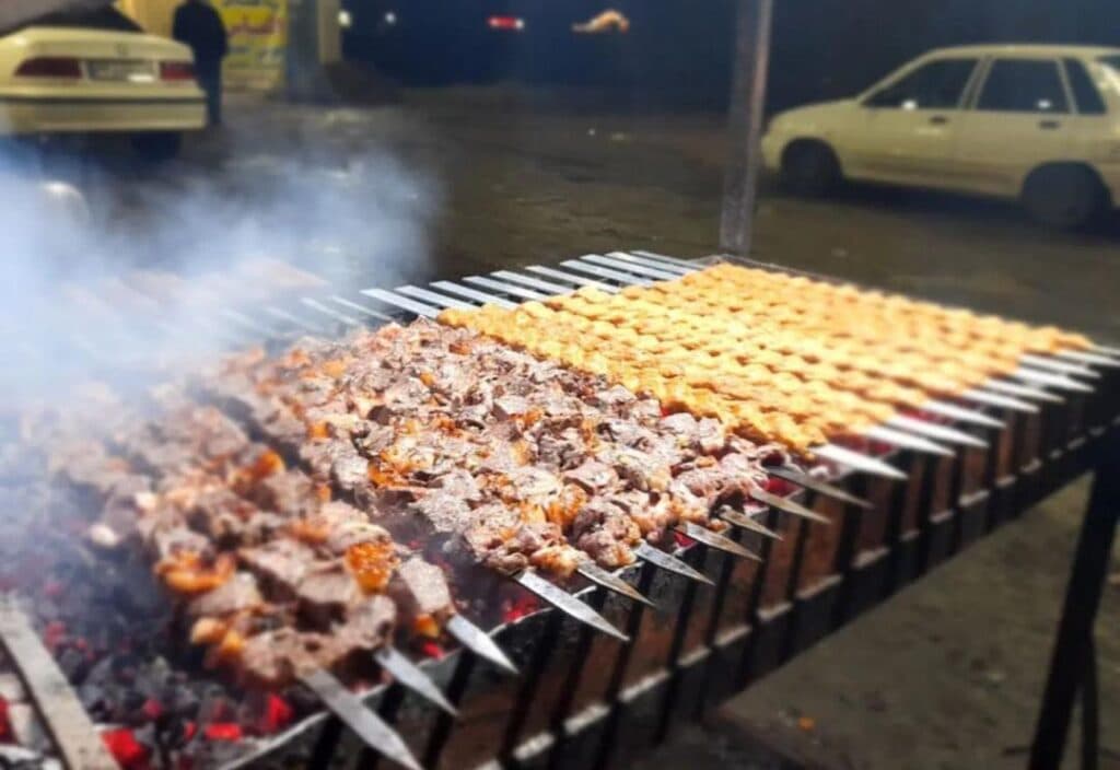 رستوران عمو حسن در قم